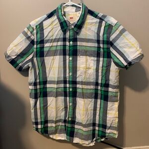 Men’s Levi’s Button Down Shirt